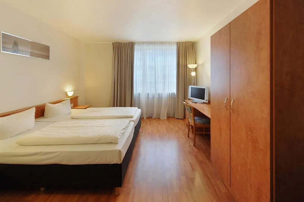 Fair Hotel Frankfurt - An Der Messe 美因河畔法兰克福