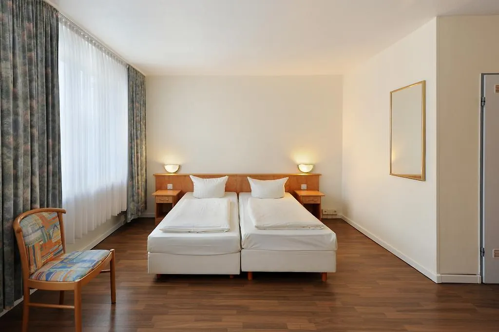 Fair Hotel Frankfurt - An Der Messe 美因河畔法兰克福